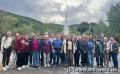 Gruppenfoto des DRK Ortsvereins Wehr e. V. vor dem Kaltwassergeysir in Andernach